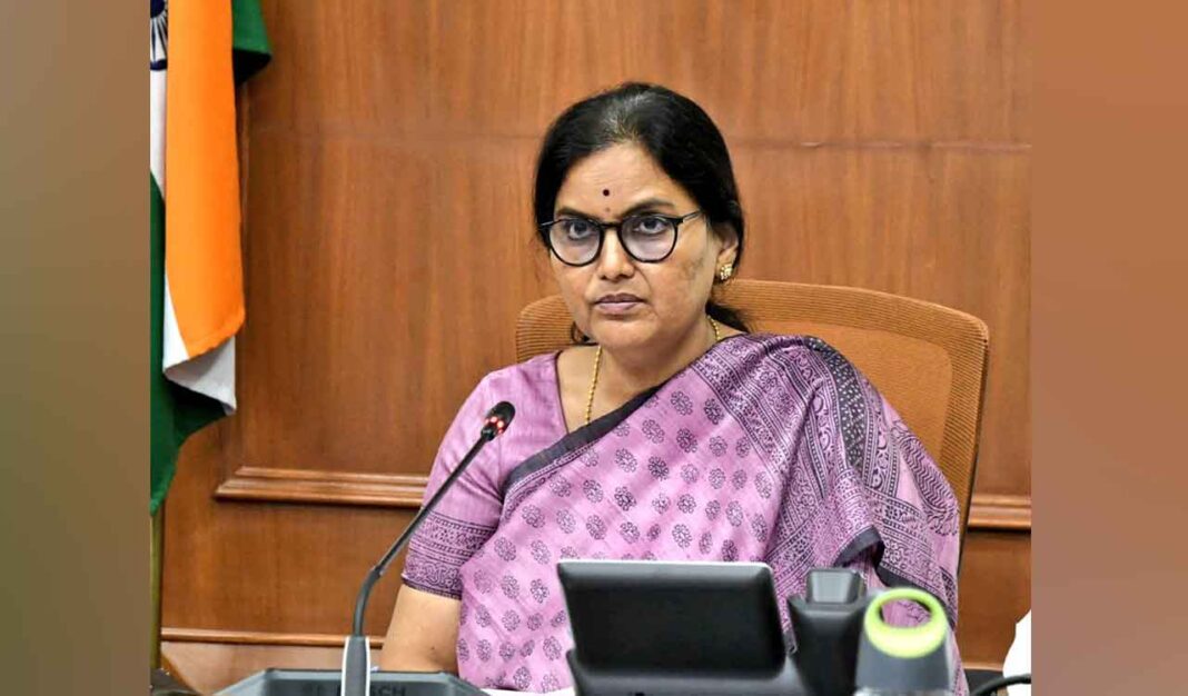 అవుట్గోయింగ్ సిఎస్ సంతి కుమారి ఈ రోజు ఎంసిఆర్ హెచ్ఆర్డి ఇన్స్టిట్యూట్ వైస్ చైర్పర్సన్-టెలాంగాణను నియమించారు
– PARAHUSHAR NEWS