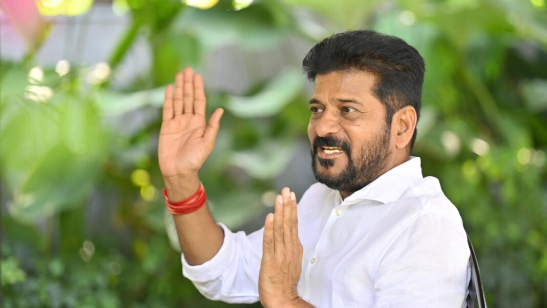 తెలంగాణ సిఎం రేవంత్ ‘కిడ్స్’ కెటిఆర్ మరియు హరీష్లను నిర్వహించడానికి గోవ్ టి యొక్క అసమర్థతపై కెసిఆర్ వాదనకు ప్రతిస్పందిస్తుంది
– PARAHUSHAR NEWS