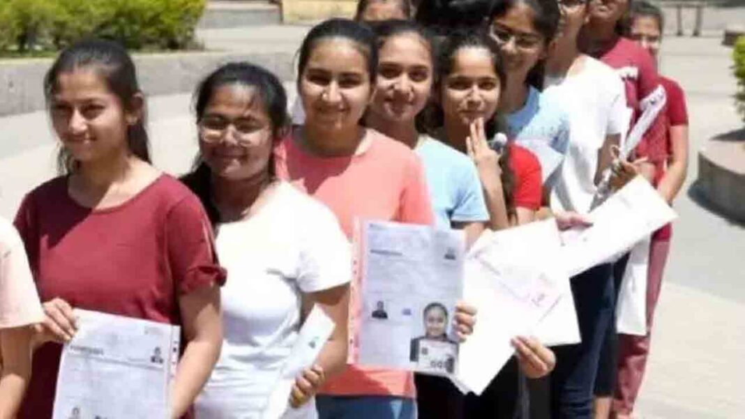 Jee Advanced | JEE Advanced Exam tomorrow
– PARAHUSHAR NEWS