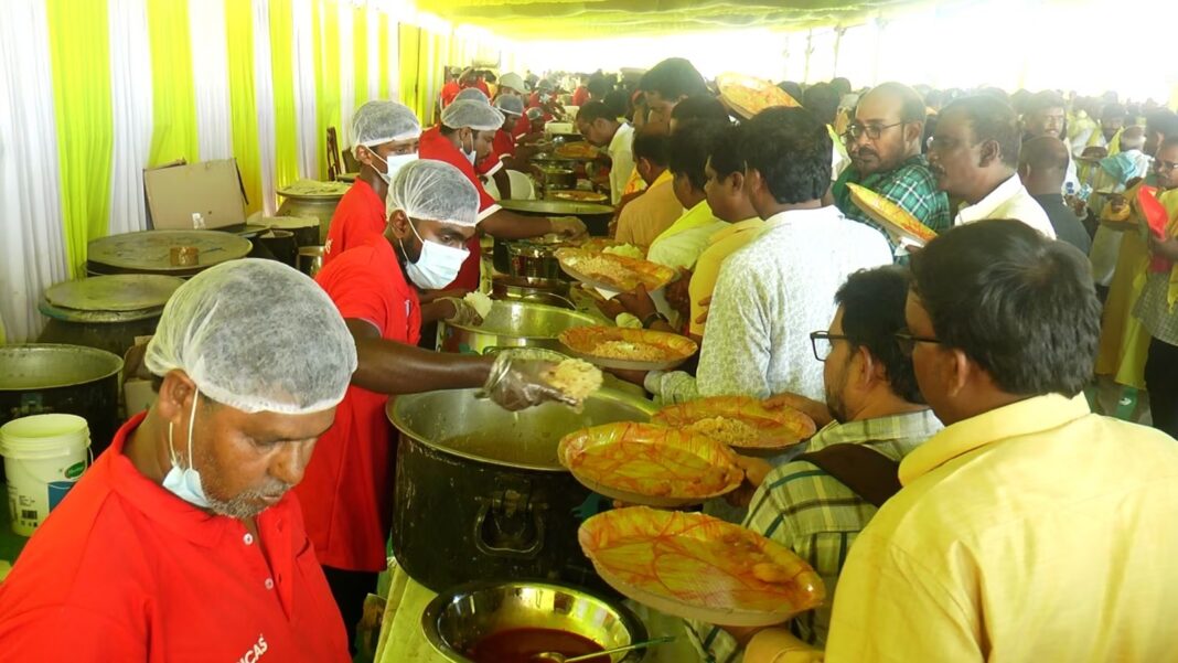 Kadapa `Mahanadu ‘.. Menu
– PARAHUSHAR NEWS
