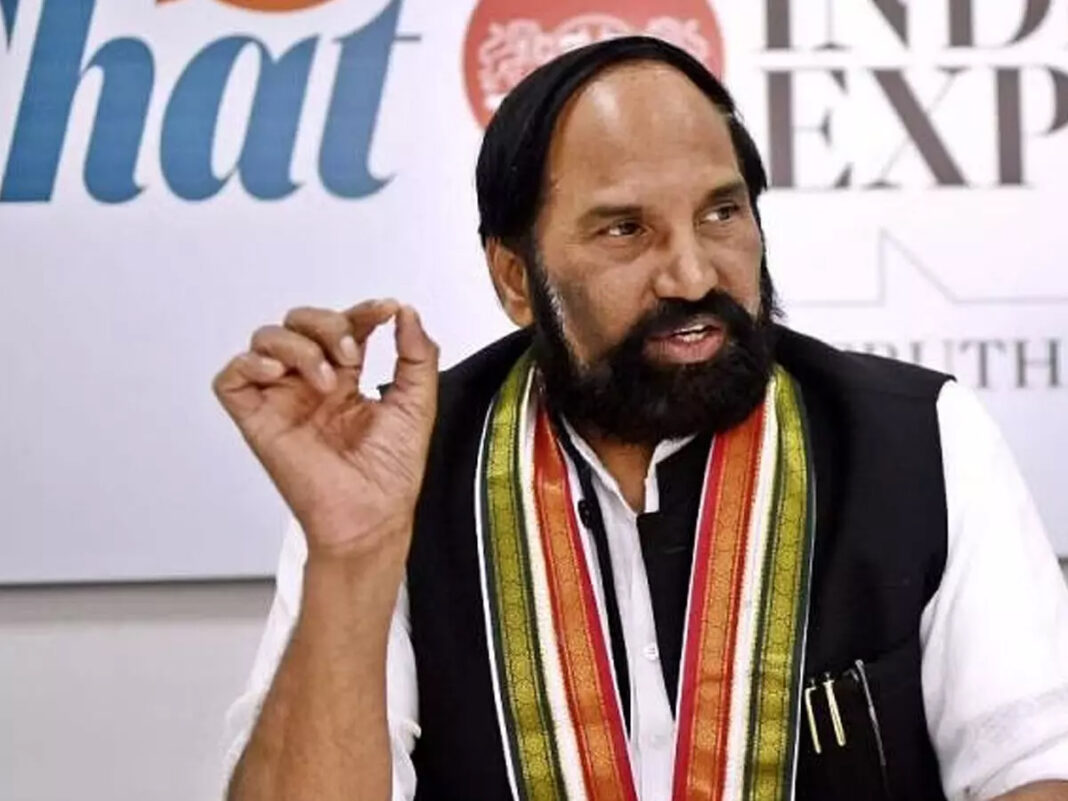 Minister Uttam’s key meeting on water projects.!
– PARAHUSHAR NEWS