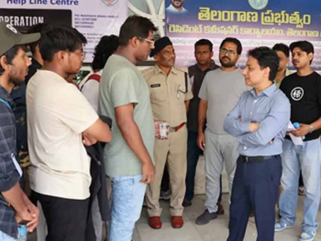 Telangana people to Telangana Bhawan in Delhi
– PARAHUSHAR NEWS
