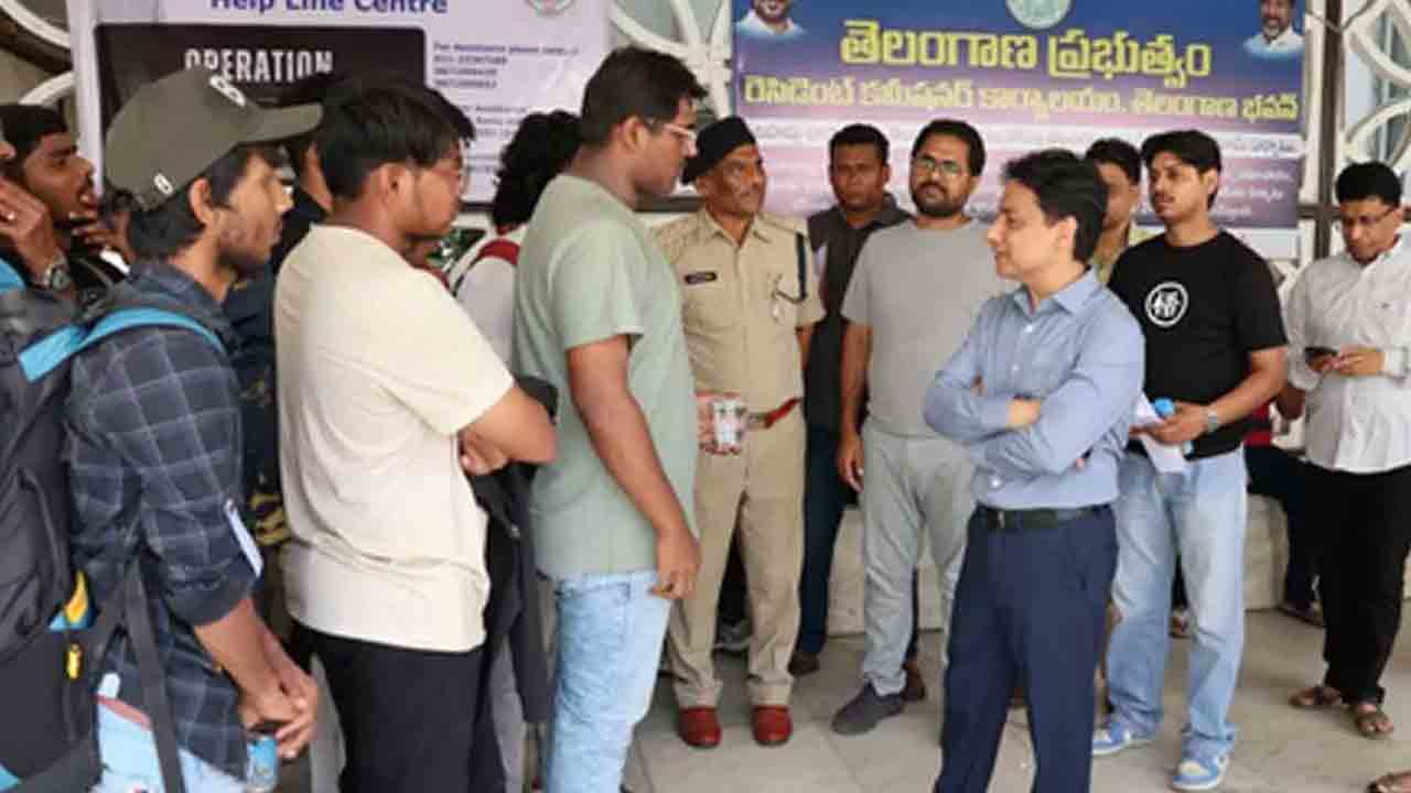 Telangana People | 162 Telangana people from border states to Delhi