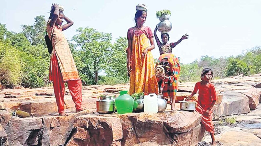 Silent massacre in blacks!-Namasthe Telangana
– PARAHUSHAR NEWS
