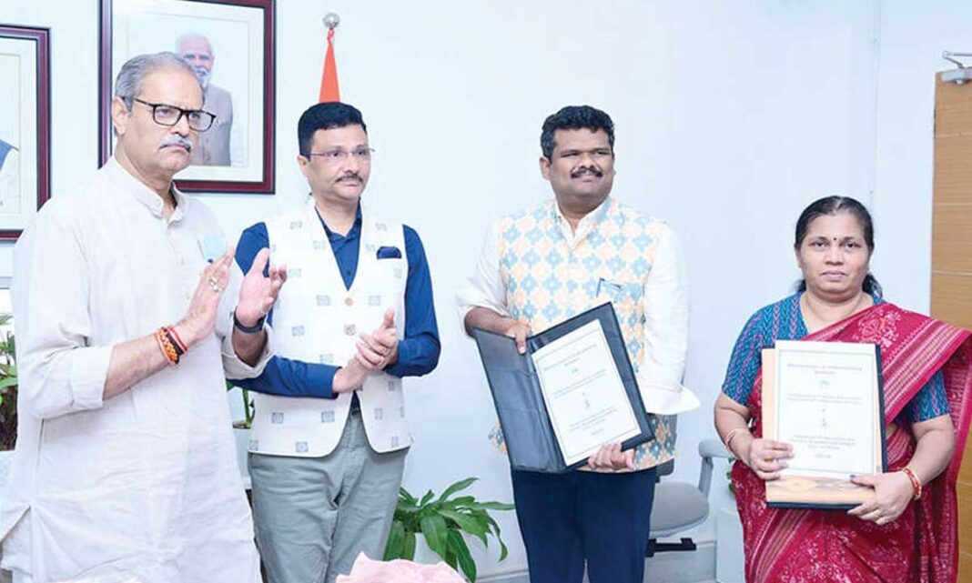 అగ్రి వృద్ధికి ఒడిశా ప్రభుత్వం సంతకం చేస్తుంది
– PARAHUSHAR NEWS