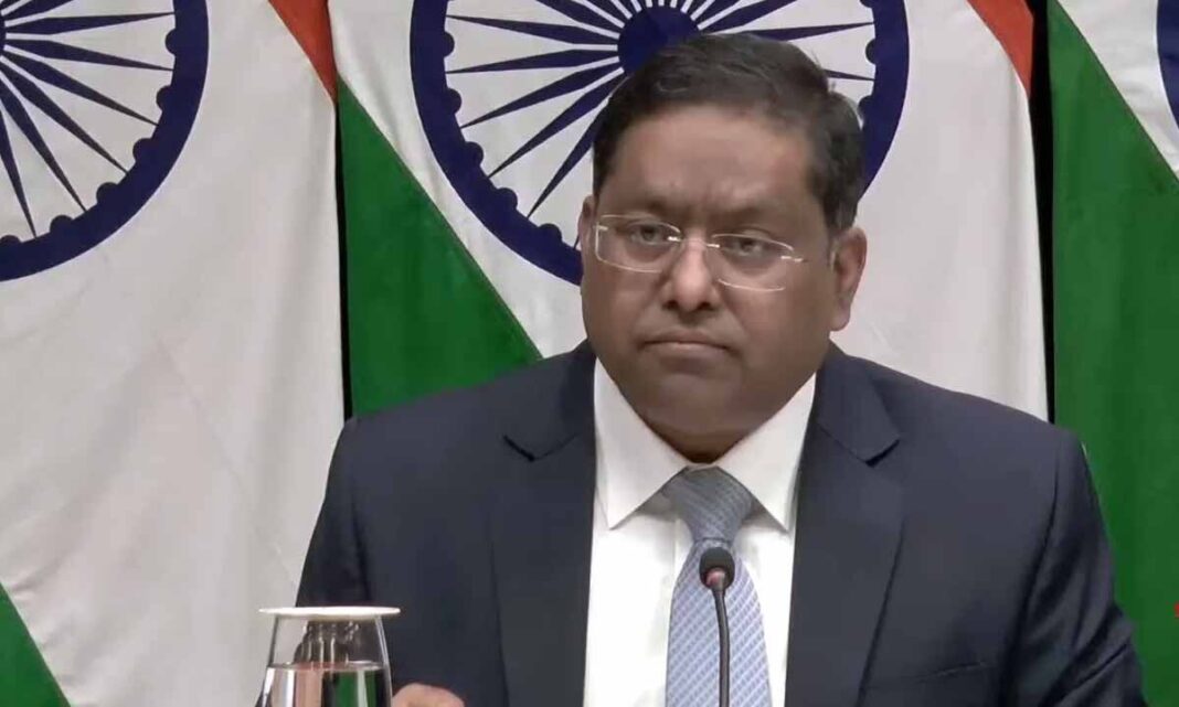 ఇండో-పాక్ ఉద్రిక్తతలపై భారతదేశం OIC ప్రకటనను ఖండించింది, బాహ్య జోక్యాన్ని తిరస్కరిస్తుంది
– PARAHUSHAR NEWS