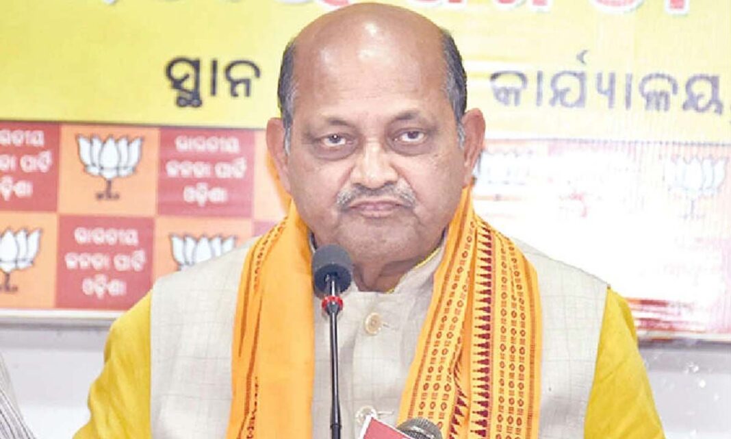 చిట్ ఫండ్ పత్రాలు లేవు, సమల్ చెప్పారు
– PARAHUSHAR NEWS