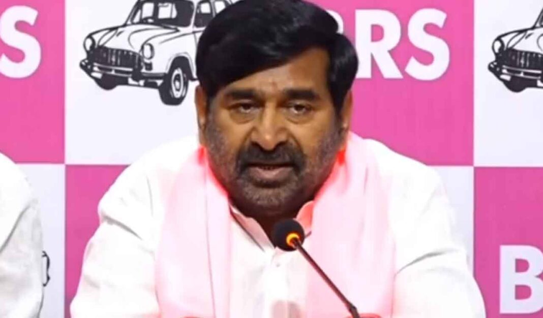 BRS MLA కలేశ్వరం, సంక్షేమ వాదనలపై రేవాంత్ను సవాలు చేస్తుంది
– PARAHUSHAR NEWS