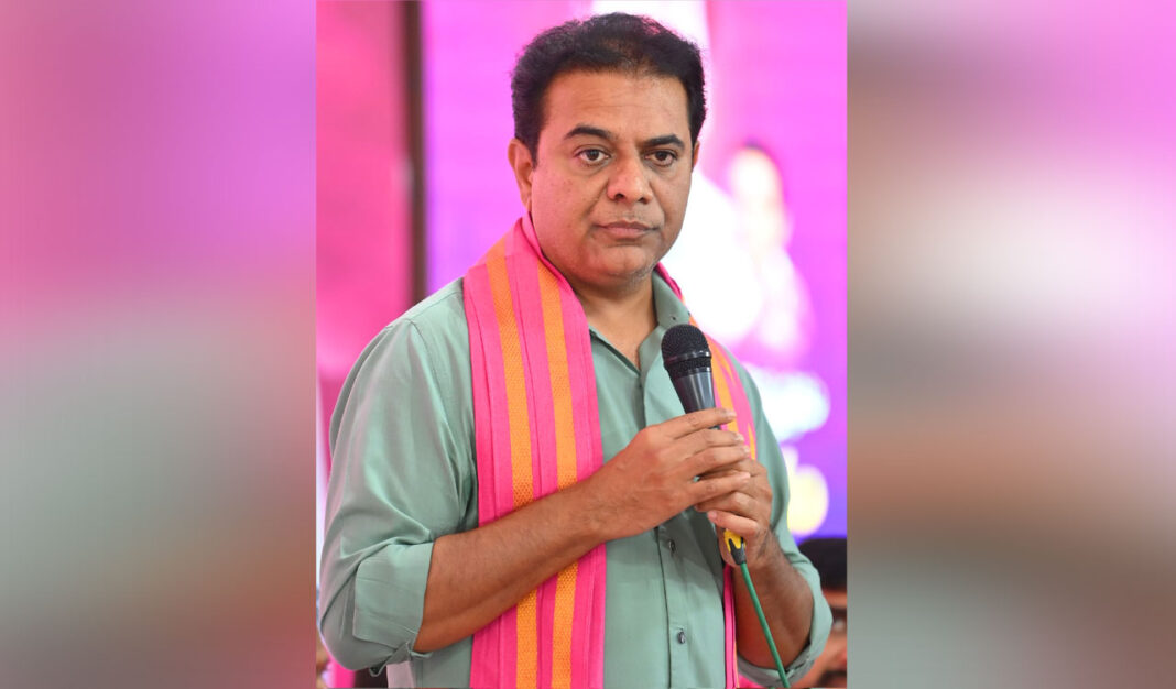 గిరిజన ప్రాంతాలలో కూల్చివేతలపై కెటిఆర్ కాంగ్రెస్ను స్లామ్ చేస్తుంది
– PARAHUSHAR NEWS