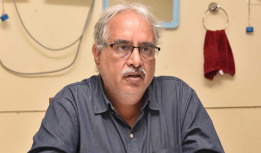 కెసిఆర్ గోదావరి జలాలను ఆంధ్రప్రదేశ్కు ఎప్పుడూ అంగీకరించలేదు, నీటిపారుదల నిపుణుడు శ్రీధర్ దేశ్పాండే చెప్పారు
– PARAHUSHAR NEWS