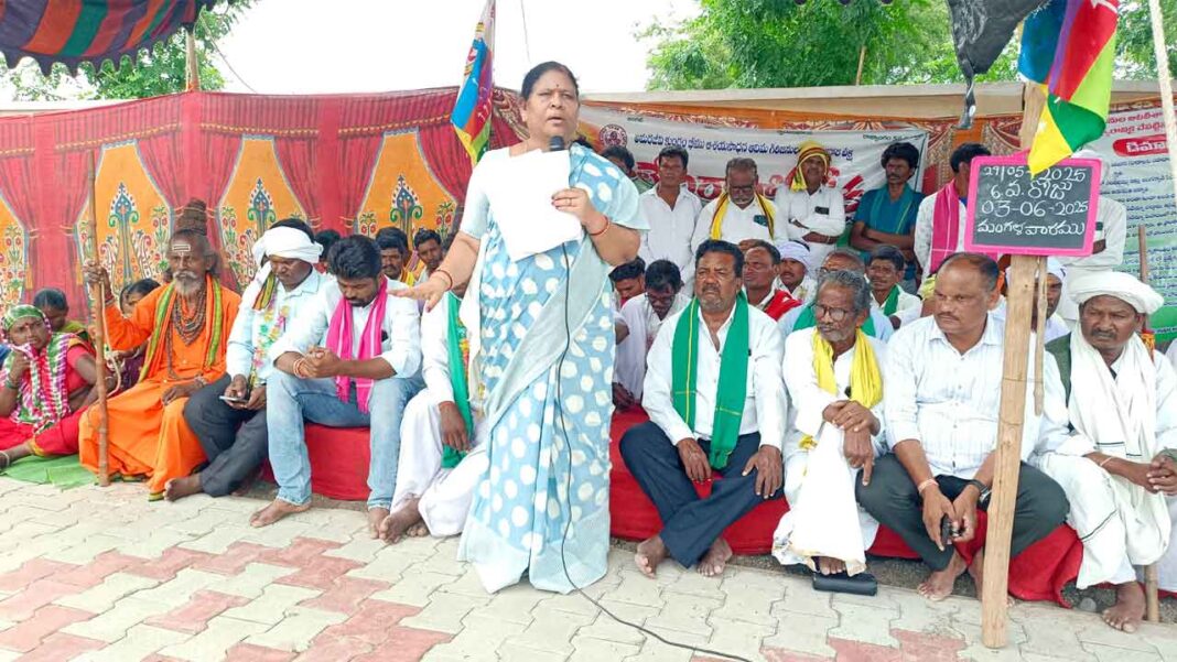 ఈ రోజు ప్రోటోకాల్-టెలాంగనాను అనుసరించడంలో విఫలమైనందుకు అధికారులపై చర్యలను ఆసిఫాబాద్ ఎమ్మెల్యే కోరుతుంది
– PARAHUSHAR NEWS