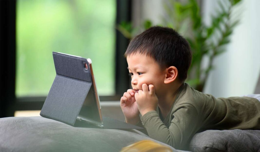 Children exposed to risk of early puberty due to excessive screen time: Study-Telangana Today- PARAHUSHAR NEWS
