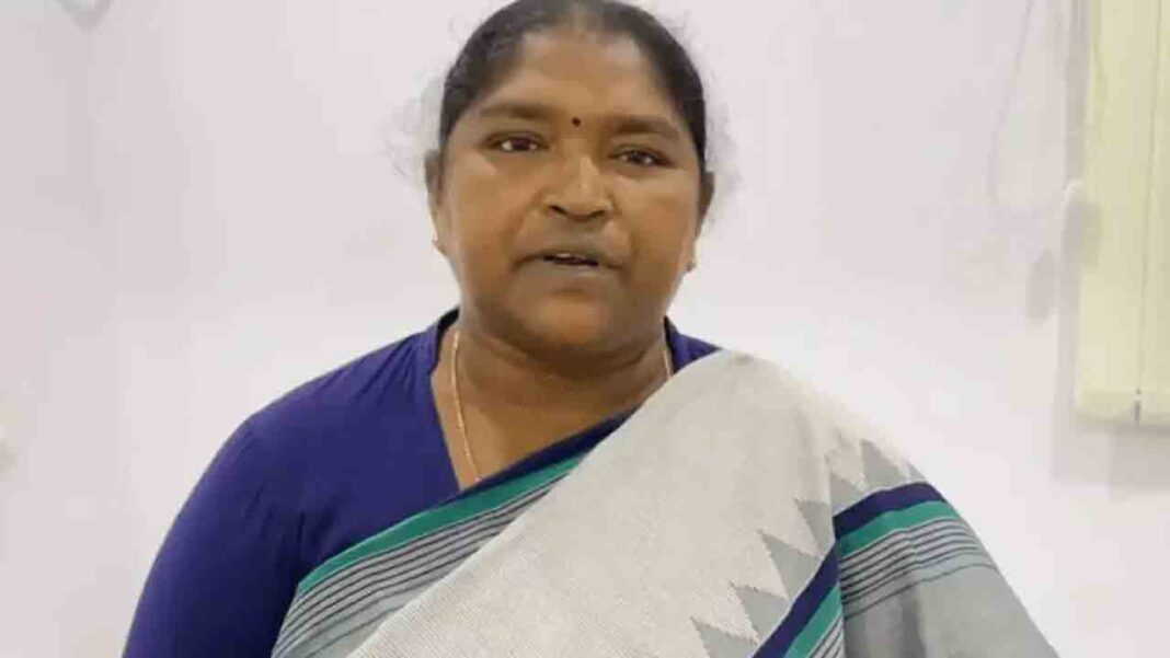 Sitaka Believing as Co-ordinator-Namasthe Telangana
– PARAHUSHAR NEWS