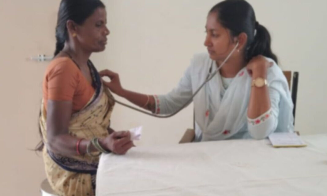 టీకా పిల్లల ఆరోగ్యాన్ని నిర్ధారిస్తుంది – మెడికల్ ఆఫీసర్ డాక్టర్ ఎ. స్వాప్నా
– PARAHUSHAR NEWS