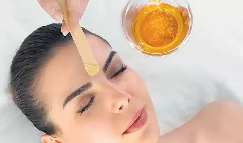 No wax .. Care to the problem of unwanted hair on the face!
– PARAHUSHAR NEWS