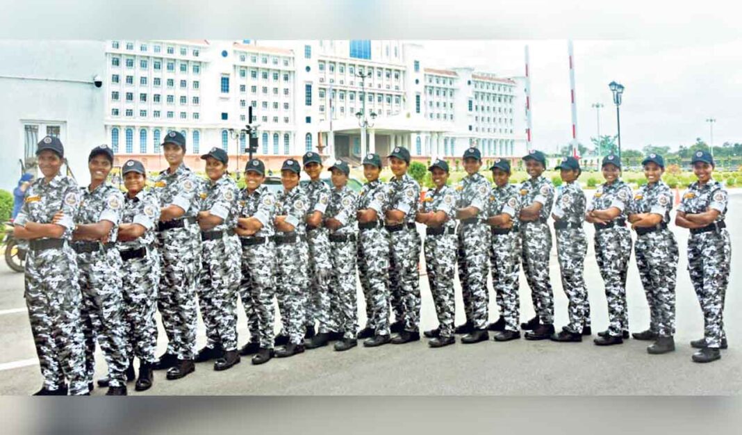 35 మంది సభ్యుల SWAT ఇజ్రాయెల్ మార్షల్ ఆర్ట్లో రెండు నెలల ప్రత్యేక శిక్షణ తర్వాత మోహరించబడింది
– PARAHUSHAR NEWS