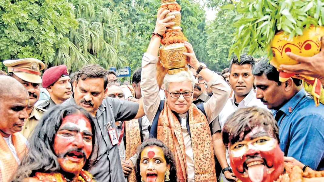 Telangana children in Delhi .. Governor who started the festivities
– PARAHUSHAR NEWS