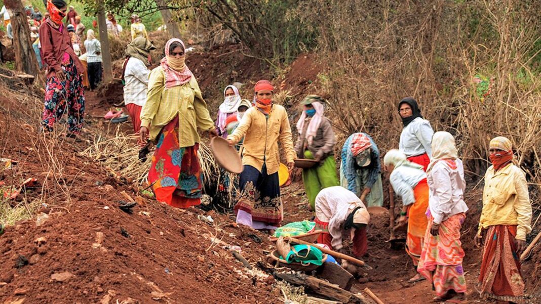 MNREGA కార్మికుల కోసం డిజిటల్ హాజరు వ్యవస్థను స్క్రాప్ చేయాలని కాంగ్రెస్ కోరుతుంది
– PARAHUSHAR NEWS