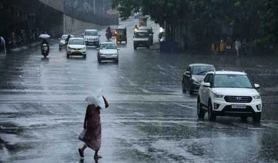 IMD issues heavy rainfall to Hyderabad on today