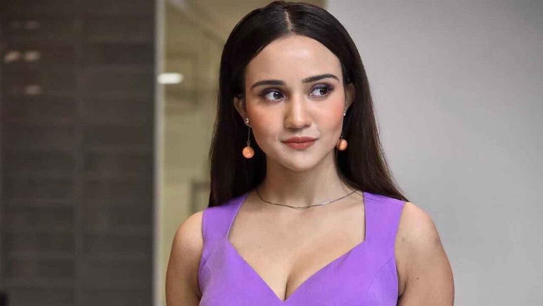 దృశ్యమానత ముఖ్యమైనది, కానీ నాణ్యత ఖర్చుతో కాదు
– PARAHUSHAR NEWS