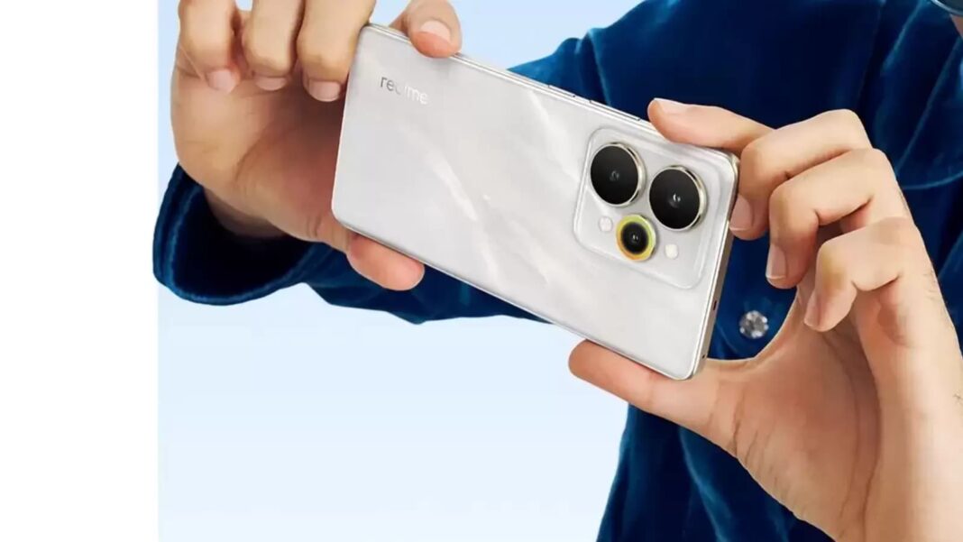 Tech giant Realme has confirmed that it will launch the Realme 15 Pro 5G in India on 24 July, alongside the standard Realme 15 5G model.