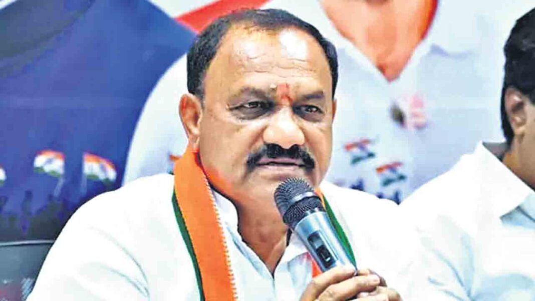 The footpath is not mine .. Meenakshi .. The next term BCK CM post: PCC chief-Namasthe Telangana
– PARAHUSHAR NEWS