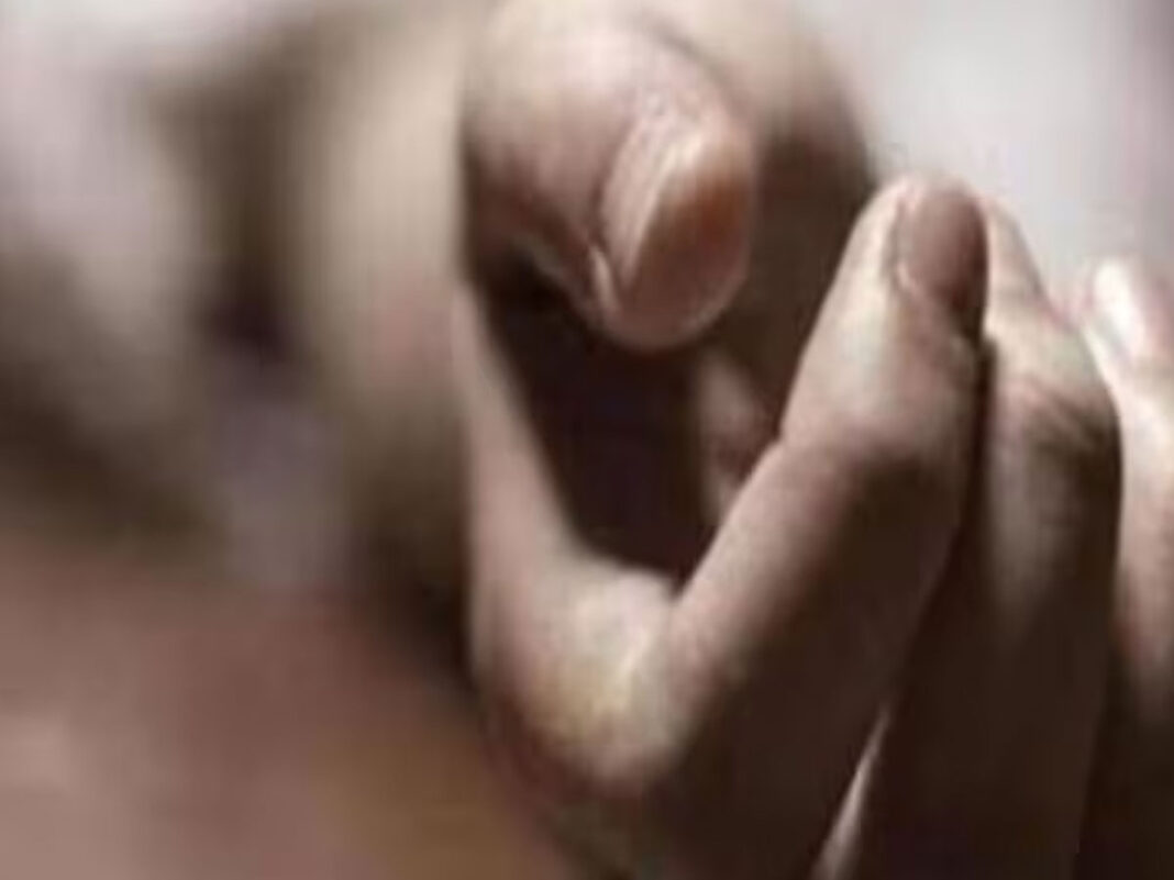 5 Guru of the same family dies in suspicious condition!
