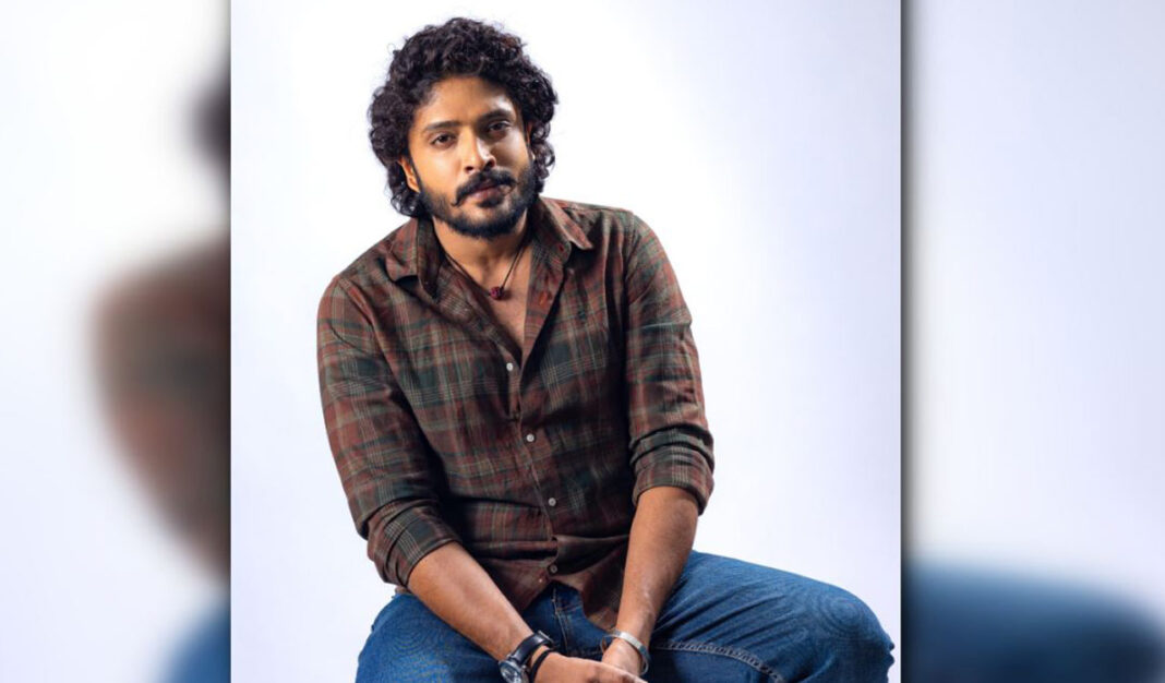 “బార్బారిక్ ఒక మనిషి కాదు, ఒక శక్తి”: వసిష్టా ఎన్ సింహా తన కొత్త చిత్రంలో
– PARAHUSHAR NEWS