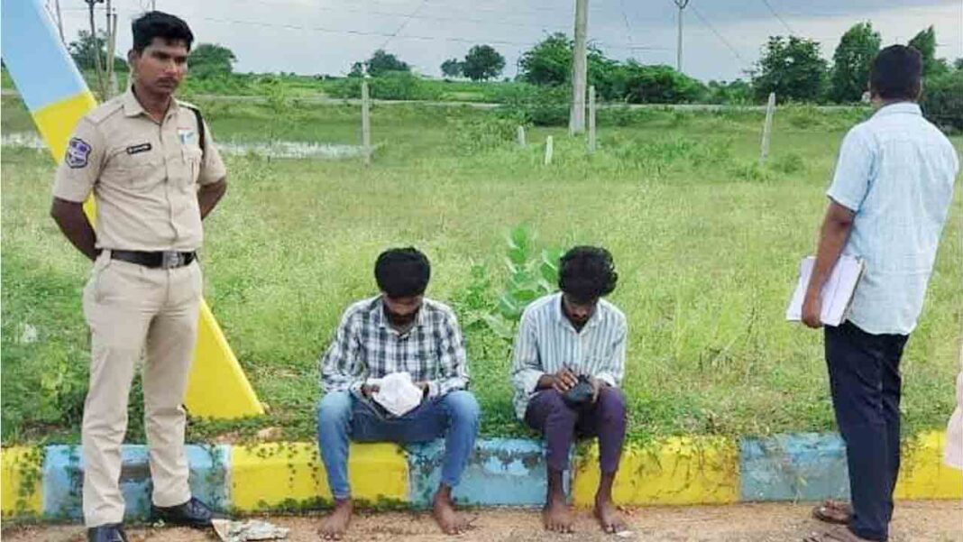 Cannabis Seize | Arrest of two youths in Outkur .. Namasthe Telangana
– PARAHUSHAR NEWS