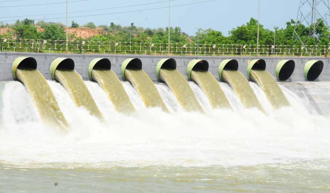 తెలంగాణ యొక్క గత అనుభవాల గురించి ఘోస్ కమిషన్ యొక్క జ్ఞానం అనుమానించబడింది
– PARAHUSHAR NEWS