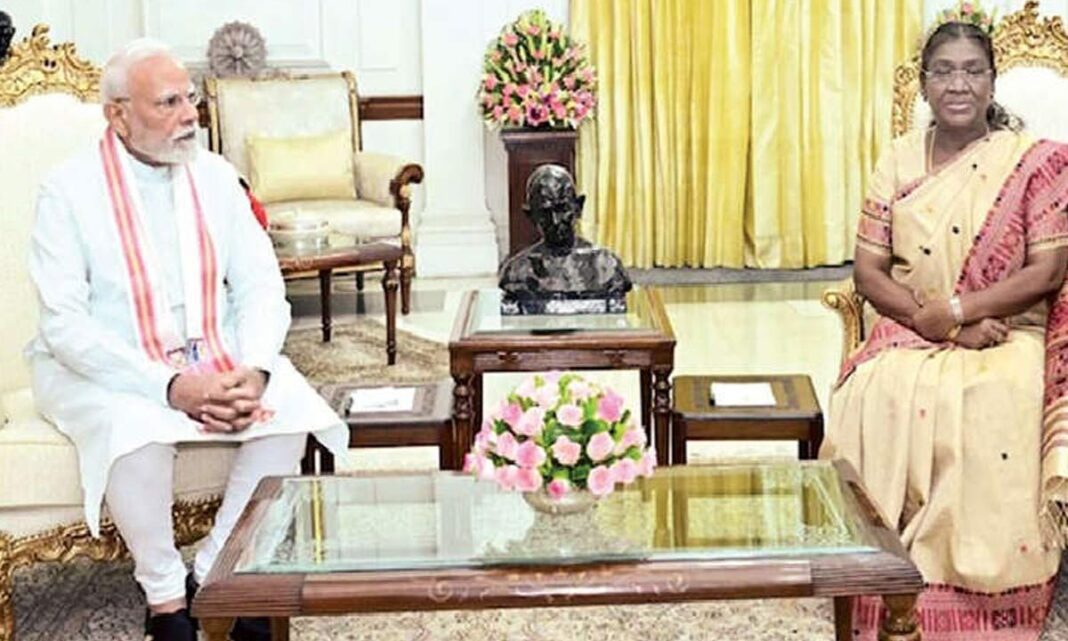 PM, షా మీట్ ప్రీజ్
