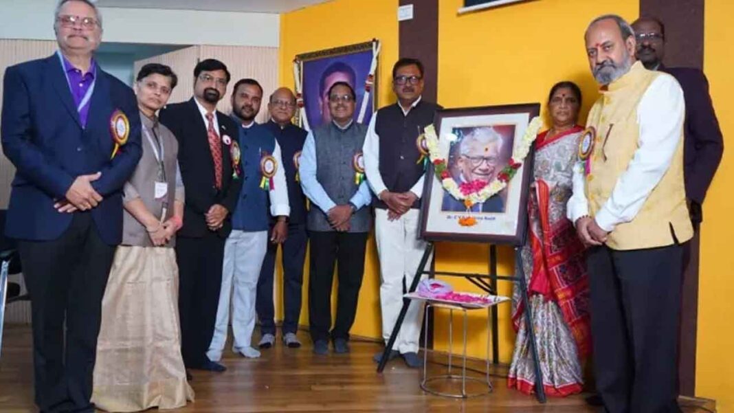 National Award for Singareni CPRO-Namasthe Telangana
– PARAHUSHAR NEWS