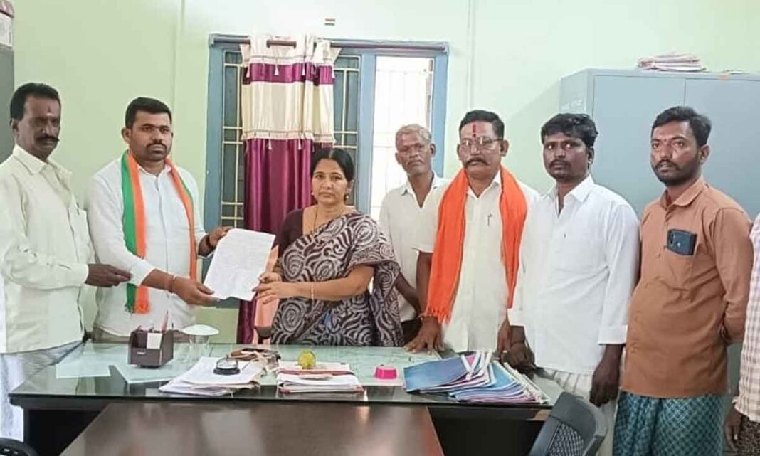 ఒక దశాబ్దం పాటు వంతెనలు పెండింగ్‌లో ఉన్నాయి, బిజెపి నాయకులు ఐజాలో ప్రాతినిధ్యం వహిస్తారు
