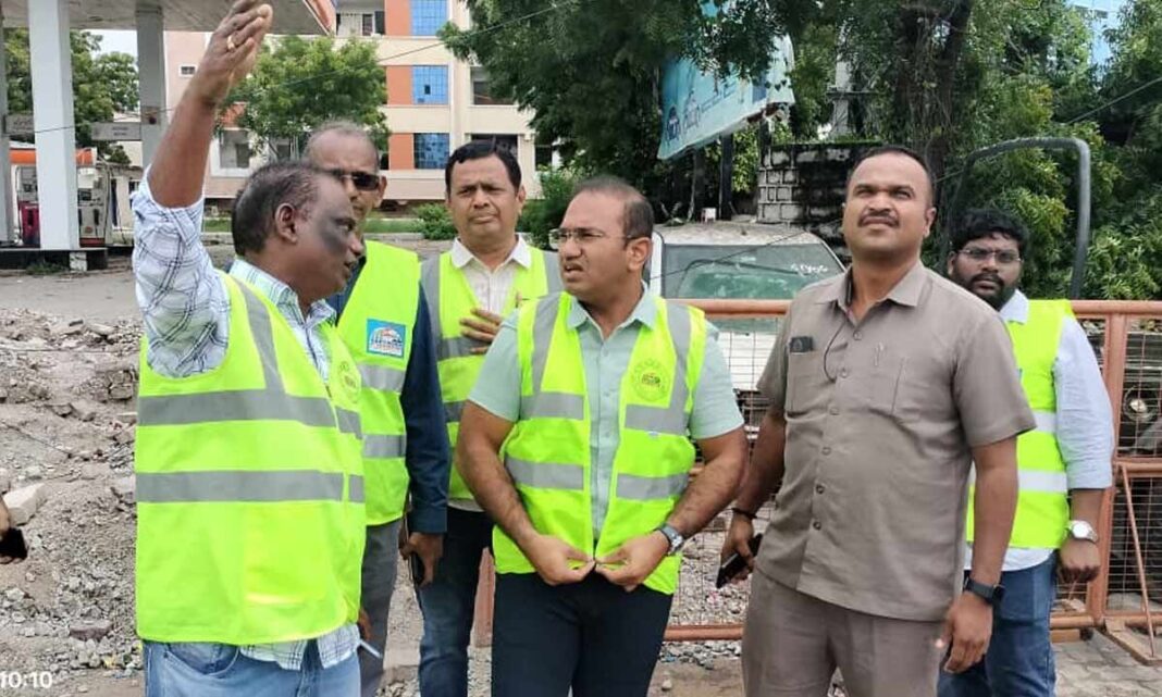 గణేష్ ఐడల్ instationsions రేగింపుల సమయంలో విద్యుత్తుతో జాగ్రత్తగా ఉండండి: CMD
