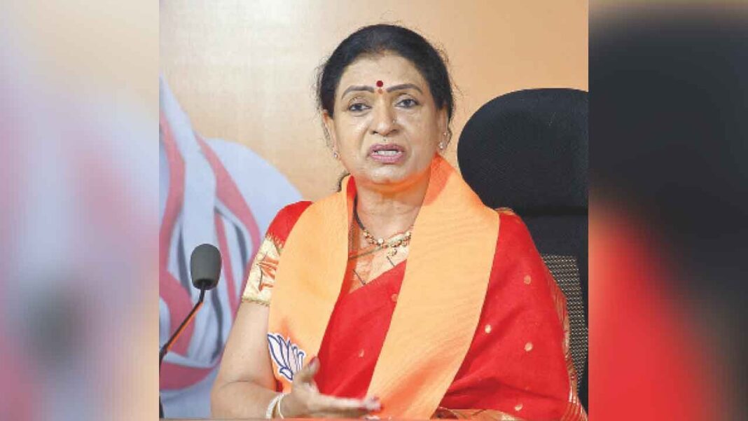 'దొంగిలించబడిన ఓట్లను' లెక్కించడానికి డికె అరునా కాంగ్రెస్‌కు ధైర్యం చేస్తుంది
