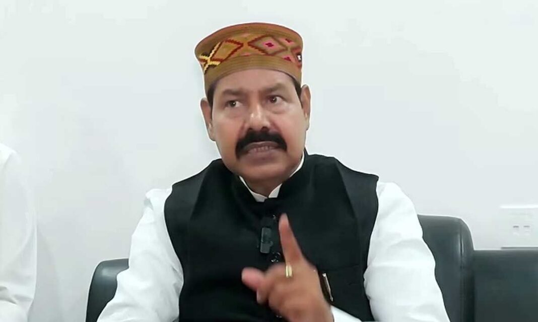 బీహార్ ఆర్జెడి శాసనసభ్యుడు ప్రభుత్వ అధికారితో వేడిచేసిన ఫోన్ మార్పిడి తరువాత చట్టపరమైన చర్యలు తీసుకుంటాడు
– PARAHUSHAR NEWS