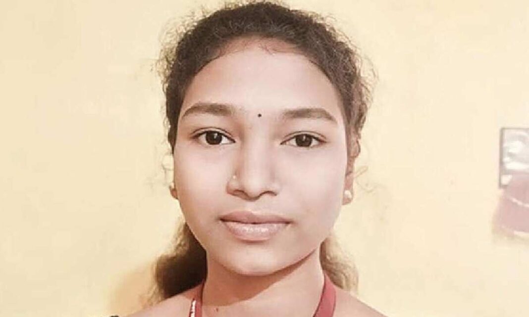 మాల్కంగిరి నుండి పివిటిజి అమ్మాయి వైద్య సీటును భద్రపరుస్తుంది
– PARAHUSHAR NEWS