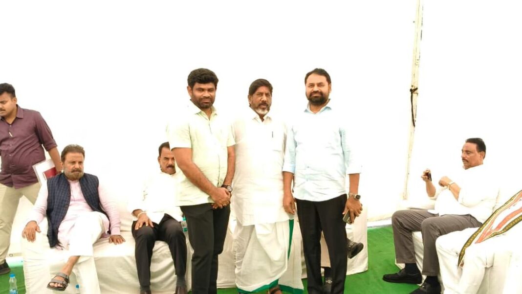 రాష్ట్రంలో నిరుద్యోగ యువత ఎదుర్కొంటున్న సమస్యల గురించి భట్టికి తెలియజేసింది
– PARAHUSHAR NEWS