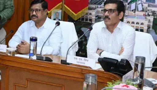 శ్రీ సీతారామ్ సింకు, యాడ్ల్. సభ్యుడు (ప్రొడక్షన్ యూనిట్లు), రైల్వే బోర్డు రైల్ కోచ్ ఫ్యాక్టరీని సందర్శిస్తుంది
– PARAHUSHAR NEWS
