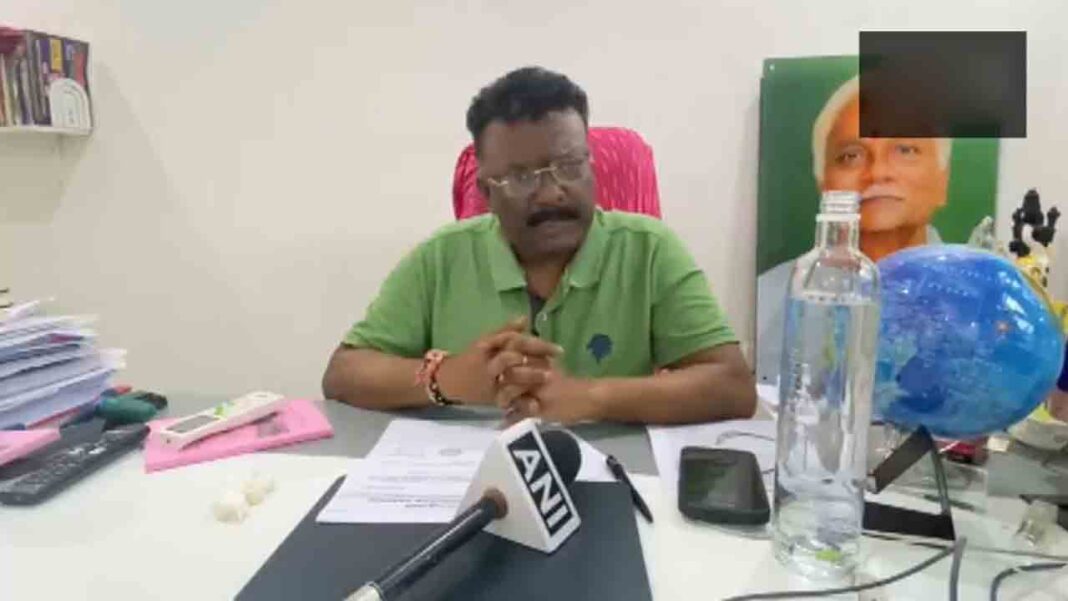 Sravan Dasoju | That is why KCR’s tough decision on poetry: BRS MLC Shravan-Namasthe Telangana
– PARAHUSHAR NEWS