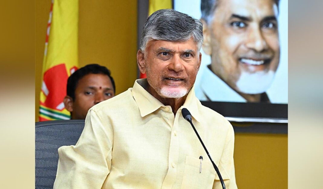ఆంధ్ర సిఎం నాయుడు ‘స్వాచంధ్రా’ ప్రచారాన్ని తీవ్రతరం చేయమని కలెక్టర్లను నిర్దేశిస్తాడు
– PARAHUSHAR NEWS