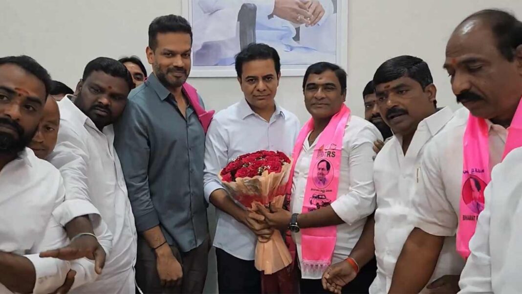 Kolanu Pradeep Reddy | Shock to BJP in Shamshabad .. Pradeep Reddy, who joined the BRS in the presence of KTR
– PARAHUSHAR NEWS