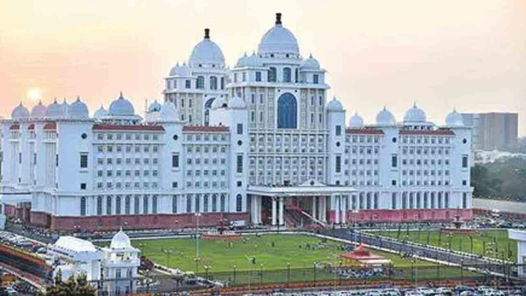 Telangana Secretariat | Internet Band in Telangana Secretariat ..!-Namasthe Telangana
– PARAHUSHAR NEWS
