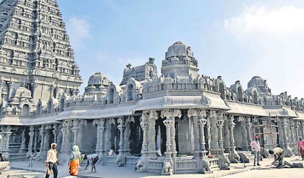 చంద్ర గ్రహణం కారణంగా యాదగిరిగుట్ట ఆలయం ఈ రోజు మూసివేయబడుతుంది
– PARAHUSHAR NEWS