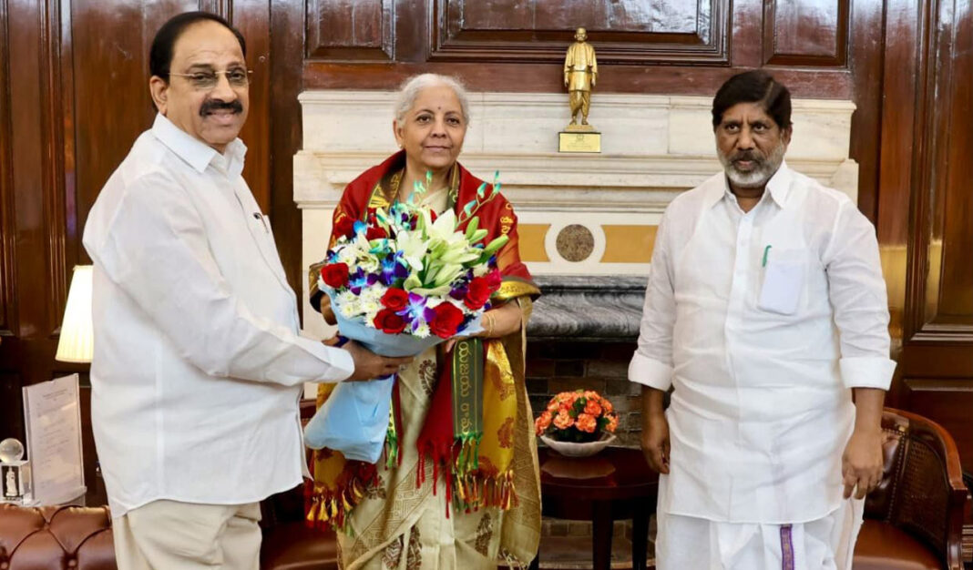వర్షపు ఉపశమనం కోసం తెలంగాణ రూ .16,732 కోట్ల కేంద్ర సహాయాన్ని కోరుతుంది
