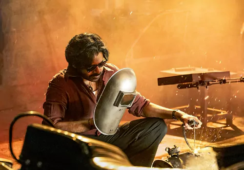 యాక్టింగ్ కంటిన్యూ చేస్తున్న పవన్ పవన్ .. కొత్త కొత్త సినిమా ప్రకటన వచ్చేసింది!
– PARAHUSHAR NEWS