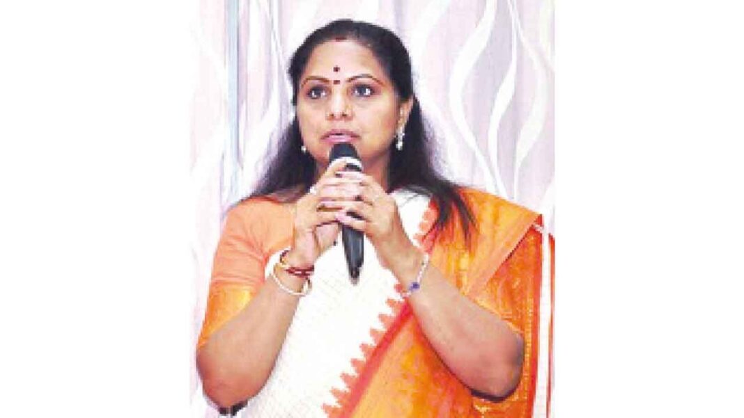 Brs యొక్క 'డెట్ కార్డ్' ప్రచారంతో సంబంధం లేదని కవిత చెప్పారు
