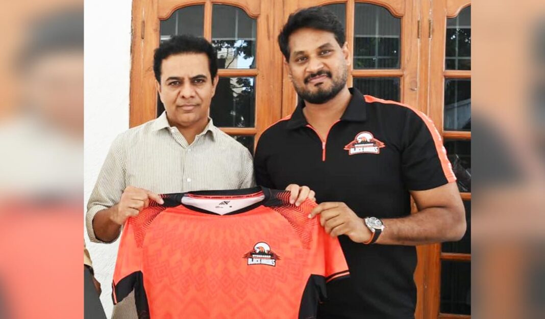 హైదరాబాద్ బ్లాక్ హాక్స్ ప్రైమ్ వాలీబాల్ లీగ్ హోమ్ మ్యాచ్ల కోసం కెటిఆర్ను ఆహ్వానిస్తుంది
– PARAHUSHAR NEWS