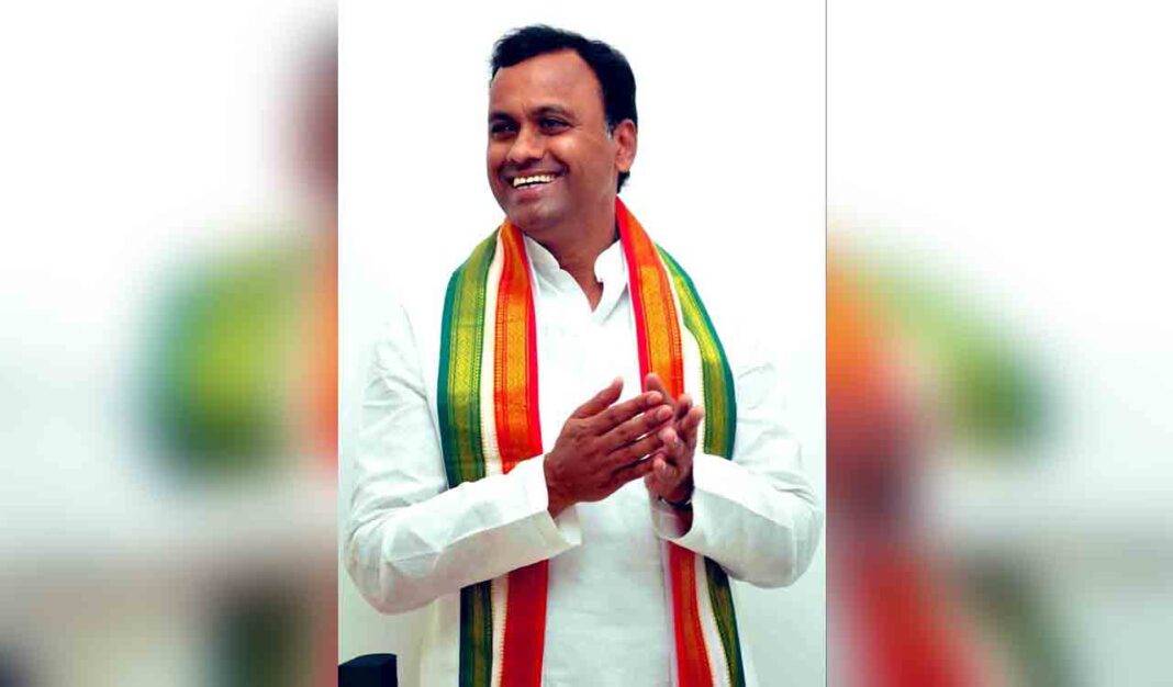 రాజ్‌గోపాల్ రెడ్డి మద్యం మార్గదర్శకాలు, ఆశ్చర్యకరమైన కాంగ్రెస్ ప్రభుత్వం మరియు ఎక్సైజ్ అధికారులను జారీ చేస్తుంది
