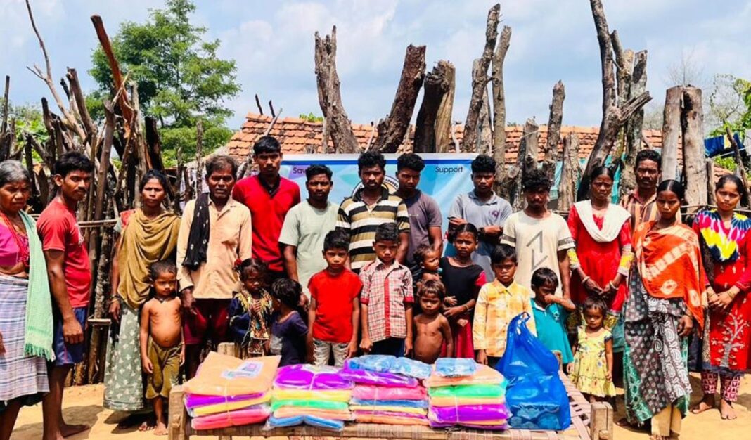 దోమ వలలు కొమ్ముడెమ్లోని గిరిజనులకు పంపిణీ చేయబడ్డాయి
– PARAHUSHAR NEWS